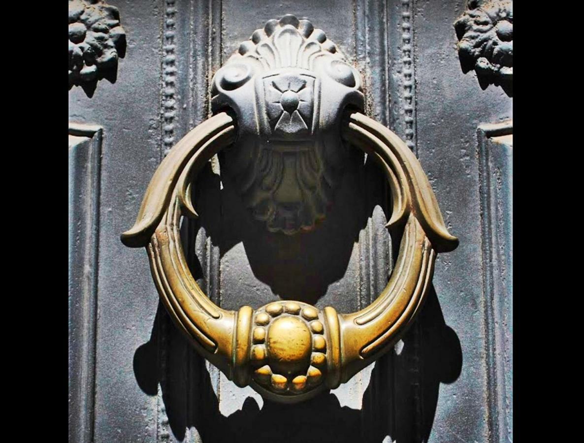Casa Verdi - House Of Travelers Katania Zewnętrze zdjęcie